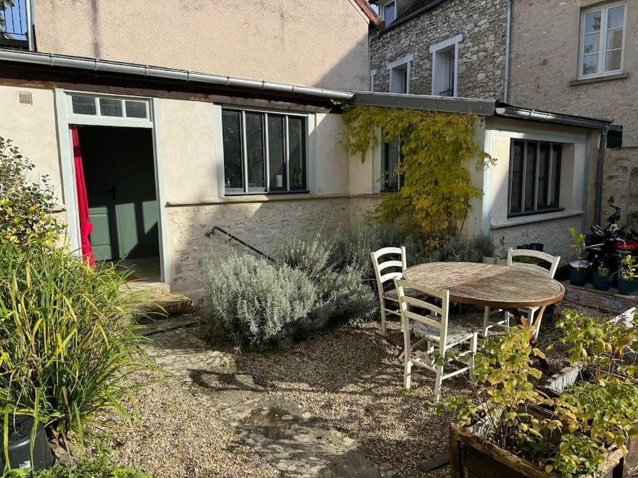 Petite Maison Independante Avec Parking Vétheuil Εξωτερικό φωτογραφία